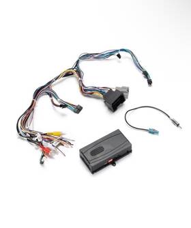 Crux Soogm-22n Radio Replacement Interface