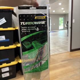 Metra 70-1398 Harness Into Car For Toyota 82-87 Daihatsu 89-92