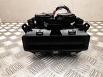 Tesla Model Y 2025 Rear Central Air Nozzle 173342330 Gebraucht. Price: $185.65.
